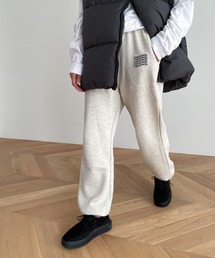 CANAL JEAN | RCW BLUE LABEL(ブルーレーベル) "common"刺繍スウェットパンツ(スウェットパンツ)