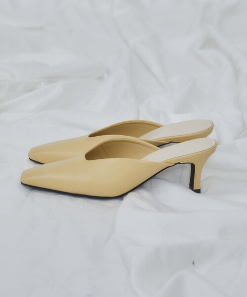 Firsthand（ファーストハンド）の「Firsthand/ファーストハンド ポインテッドトゥ レザーミュール/ポインテッドトゥ レザーミュール（パンプス・レディース・ブラック/クリーム・S/M/L）」の10枚目の写真