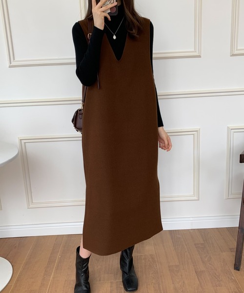 ECLIN（エクラン）の「メルトンサイドスリットVネックジャンパースカート（ジャンパースカート・レディース・アイボリー/ブラウン/カーキ/ベージュ/ブラック・FREE）」の8枚目の写真