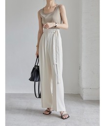 リボンタイスラックス