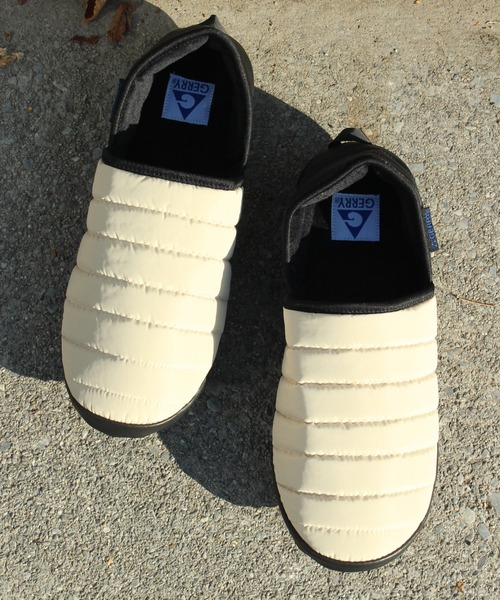 GERRY(ジェリー)の「【GERRY/ジェリー】アウトドア モックシューズ(難燃×軽量)(スリッポン・メンズ・イエロー/ベージュ/ブラック/カーキ・L/M/S)」の3枚目の写真