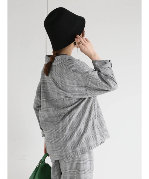 ehka sopo（エヘカソポ）の「グレンチェックテーラードジャケット(セットアップ可)（ノーカラージャケット・レディース・ブラウン/グレー/チャコール・ﾌﾘ-）」の20枚目の写真