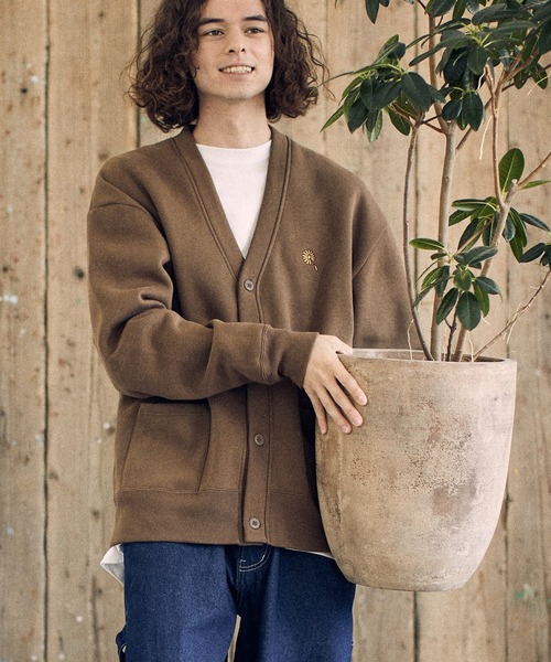 UN-FILLED(アンフィルド)の「mcg3135-Gerbera one point stitched Cardigan カーディガン(カーディガン/ボレロ・メンズ・ブラウン/ブラック/グリーン・XL/L/M)」の9枚目の写真