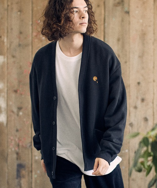 UN-FILLED(アンフィルド)の「mcg3135-Gerbera one point stitched Cardigan カーディガン(カーディガン/ボレロ・メンズ・ブラウン/ブラック/グリーン・XL/L/M)」の15枚目の写真
