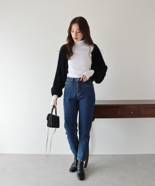 BLUEEAST（ブルーイースト）の「サムホールタートルネックカットソー（Tシャツ/カットソー・レディース・ホワイト/ブラック/ベージュ/ブラウン/ピンク/ブルー/ボルドー・MEDIUM）」の18枚目の写真