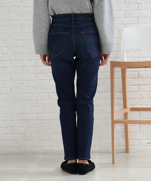 SHOO・LA・RUE（シューラルー）の「◆【洗える/SS-3L】裏面起毛デニムテーパードパンツ（デニムパンツ・レディース・ブルー/ダークネイビー・01/02/03/04/05/10）」の5枚目の写真