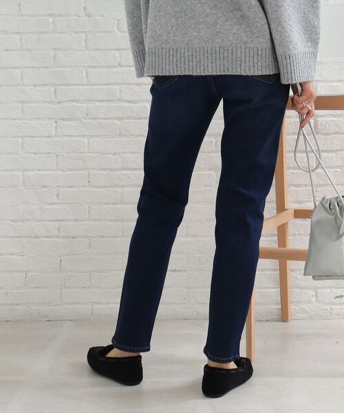 SHOO・LA・RUE（シューラルー）の「◆【洗える/SS-3L】裏面起毛デニムテーパードパンツ（デニムパンツ・レディース・ブルー/ダークネイビー・01/02/03/04/05/10）」の20枚目の写真