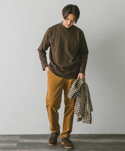 URBAN RESEARCH DOORS（アーバンリサーチドアーズ）の「モックネックロングスリーブTシャツ（Tシャツ/カットソー・メンズ・ブラウン/ホワイト/ブラック・MEDIUM/LARGE）」の16枚目の写真