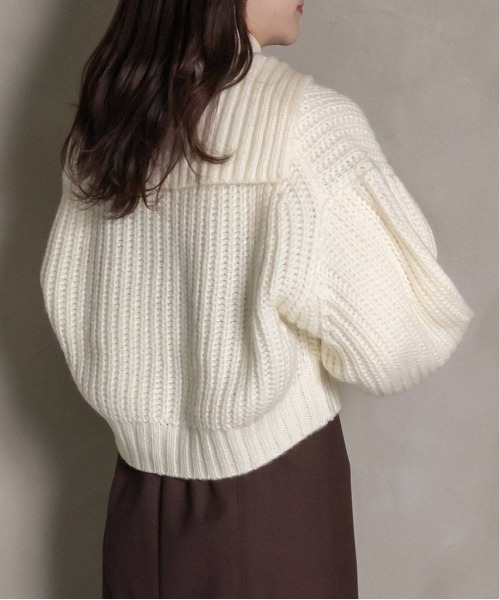 RANDA（ランダ）の「ローゲージニットカーディガン（カーディガン/ボレロ・レディース・ホワイト/パープル/ピンク・FREE）」の4枚目の写真