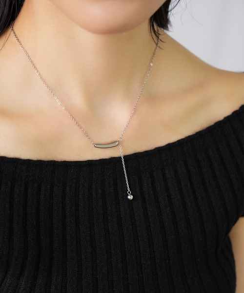 IAMUSE(アイアミューズ)の「金属アレルギー対応 ドロップモチーフボールトップネックレス S0835【IAMUSE】(ネックレス・レディース・シルバー/ゴールド・FREE)」の10枚目の写真