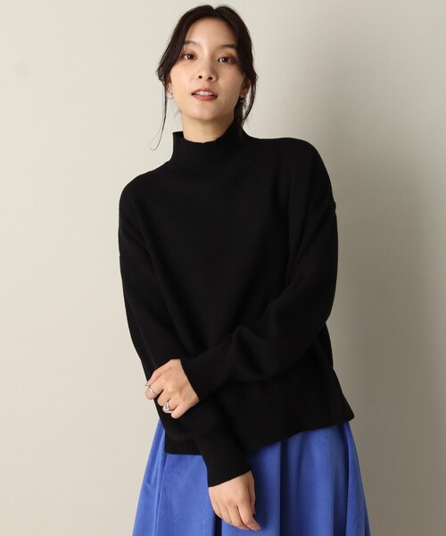 ITS'DEMO(イッツデモ)の「【洗濯機OK/吸湿発熱/網目しっかりミラノリブ】リブハイネックニット(ニット/セーター・レディース・オフホワイト/ブルー/ブラック/イエロー・00)」の6枚目の写真