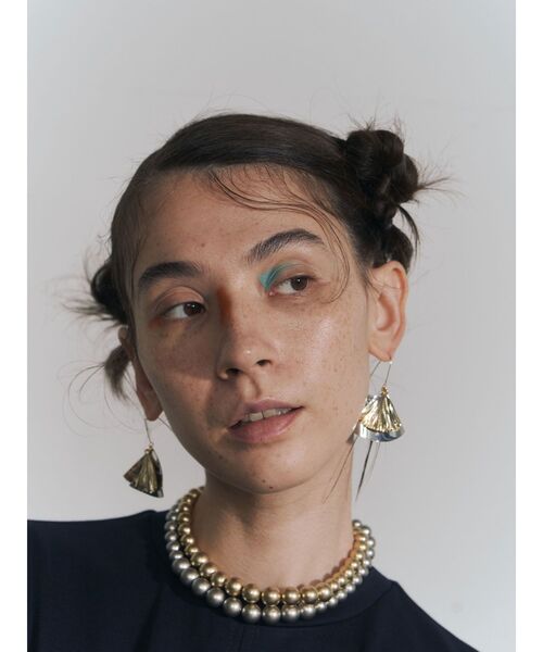 UN3D.（アンスリード）の「COLOR BALL NC / カラーボールネックレス（ネックレス・レディース・ホワイト/ターコイズブルー/ゴールド/シルバー・FREE）」の4枚目の写真