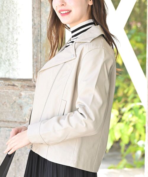 rps（アールピーエス）の「ダブルライダースジャケット（ライダースジャケット・レディース・アイボリー/ブラック・M/フリー）」の8枚目の写真