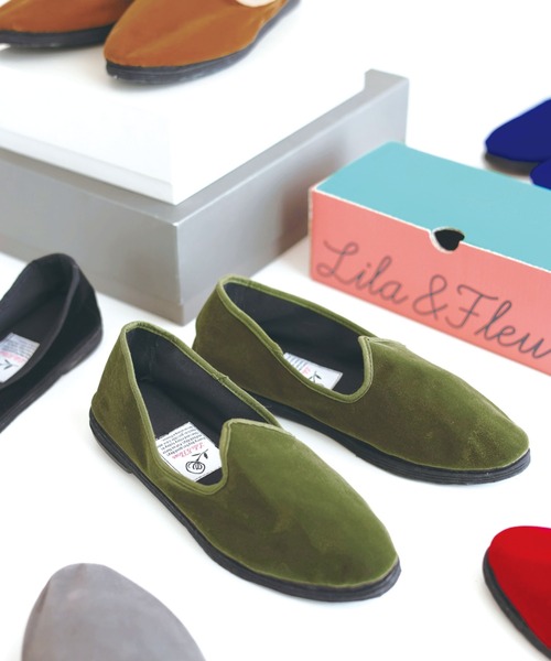 UNICOM(ユニコン)の「<Lila & Fleur>Slip on shoes Adult Khaki(スリッポン・レディース・カーキ・24.5cm/24.0cm/23.5cm/23.0cm/22.5cm)」の5枚目の写真