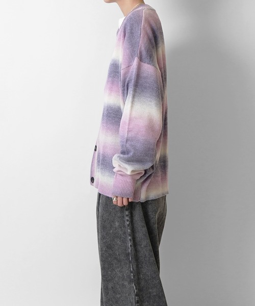 Confirm（コンファーム）の「ルーズシルエット グラデーション ジャガードニットカーディガン【Confirm】（カーディガン/ボレロ・メンズ・ブラック/パープル/グリーン・M/L）」の8枚目の写真