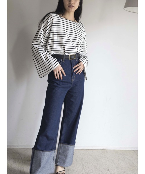 Yucca(ユッカ)の「ボーダーフレアスリーブT(Tシャツ/カットソー・レディース・ブラック/オフホワイト/ピンク・FREE)」の4枚目の写真