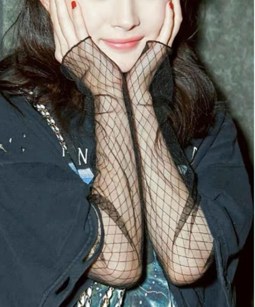 i-dare(アイディア)の「【i-dare】ダイヤ柄 格子柄 シースルー シアー トップス(Tシャツ/カットソー・レディース・アイボリー/ホワイト/ブラック・FREE)」の3枚目の写真