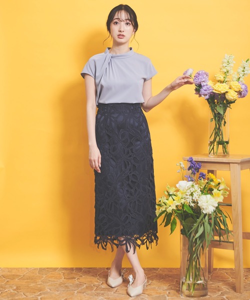 ノエラ　noela リボン　レース　タイト　スカート　通勤　ネイビー　紺 NOELA（ノエラ）の「リボンレースタイトスカート（スカート）」 - WEAR