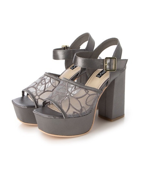 Mafmof（マフモフ）の「Mafmof(マフモフ)シースルーフラワーヒールサンダル（サンダル・レディース・ベージュ/グレー/ブラック/ホワイト・L/M/LL/S）」の8枚目の写真