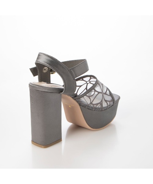 Mafmof（マフモフ）の「Mafmof(マフモフ)シースルーフラワーヒールサンダル（サンダル・レディース・ベージュ/グレー/ブラック/ホワイト・L/M/LL/S）」の17枚目の写真