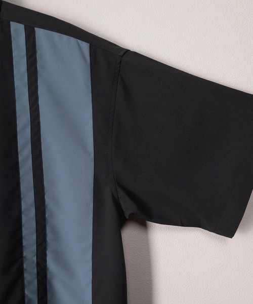 SlashDate（スラッシュデイト）の「アムンゼン切替配色シャツ/レギュラーカラー/梨地/ビッグシルエット（シャツ/ブラウス・メンズ・グリーン/ブルー/パープル系その他/パープル/グレー/ブラック・M/L/XL）」の8枚目の写真