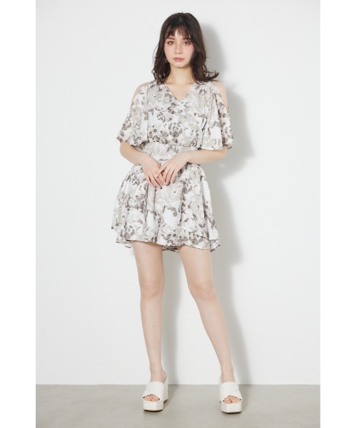 rienda（リエンダ）の「スリットスリーブカシュクールロンパース 夏服（つなぎ/オールインワン・レディース・ライトグレー/ベージュ系その他/ブラック/ブラック系その他・SMALL/MEDIUM）」の17枚目の写真