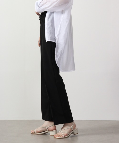 &soiree(アンドソワレ)の「&soiree ピンタックパンツ(その他パンツ・レディース・ブラック/ベージュ・F)」の3枚目の写真