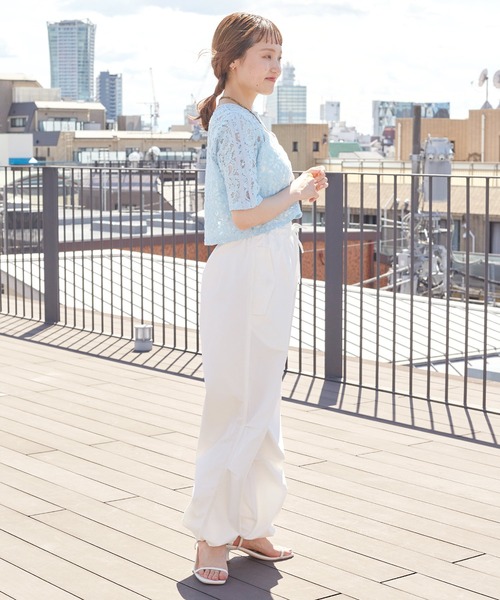 w closet(ダブルクローゼット)の「袖ラインレースプルオーバー(Tシャツ/カットソー・レディース・オフホワイト/ブラック/ブルー・FREE)」の15枚目の写真