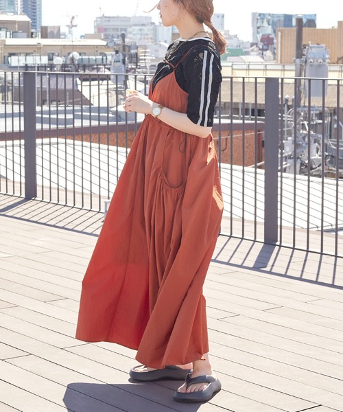 w closet(ダブルクローゼット)の「袖ラインレースプルオーバー(Tシャツ/カットソー・レディース・オフホワイト/ブラック/ブルー・FREE)」の16枚目の写真