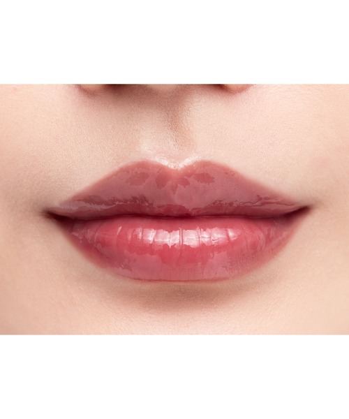 HERA（ヘラ）の「センシュアルヌードグロス（口紅/リップティント/グロス・レディース・132 ハッシュ/52 テイスト/462 スピーチレス/422 ランジェリー/432 ノーハッスル/401 ヌーディスト/102 フラーティー/18 イノセント/380 チェリッシュ/415 ブラウニーボーイ・FREE）」の15枚目の写真