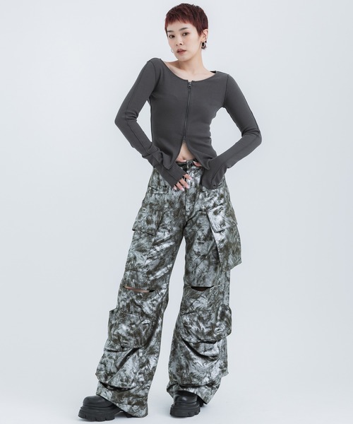 STUDIOUS(ステュディオス)の「【STUDIOUS/ステュディオス】ジップアップリブトップ(Tシャツ/カットソー・レディース・ダークグレー/ライトベージュ/ネイビー・FREE)」の15枚目の写真