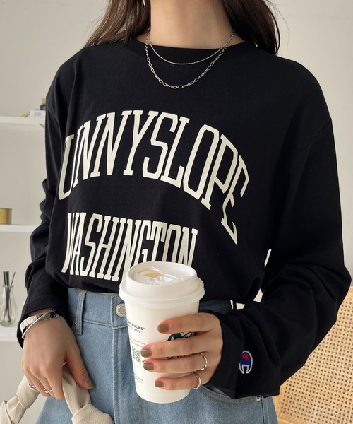 Champion(チャンピオン)の「【新色追加】【Champion】ロゴロンT(Tシャツ/カットソー・レディース・ブラック/オフホワイト/ホワイト系その他/ブラック系その他/ホワイト系その他2・MEDIUM/LARGE/X-LARGE)」の12枚目の写真