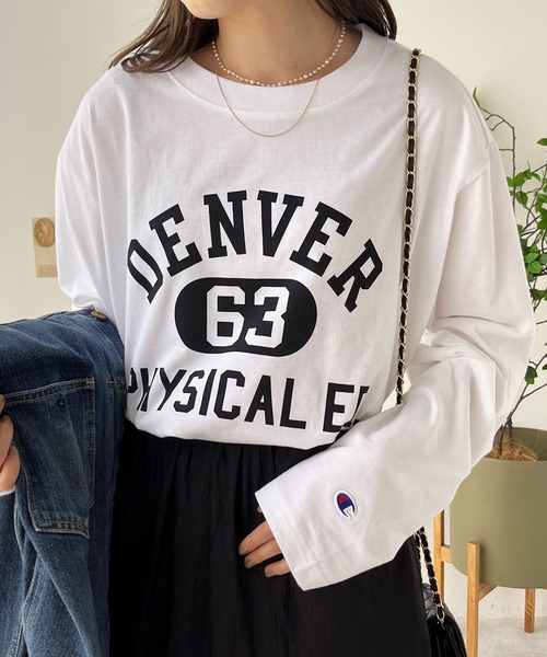 Champion(チャンピオン)の「【新色追加】【Champion】ロゴロンT(Tシャツ/カットソー・レディース・ブラック/オフホワイト/ホワイト系その他/ブラック系その他/ホワイト系その他2・MEDIUM/LARGE/X-LARGE)」の21枚目の写真