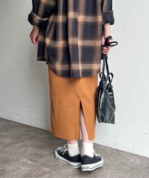 CPCM（シーピーシーエム）の「リブナロースカート（スカート・レディース・グリーン/グレー/マスタード/ブラック/ライトベージュ・FREE）」の8枚目の写真