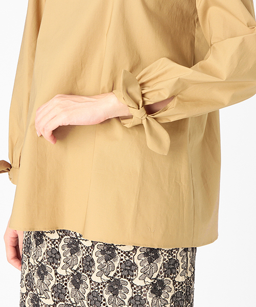 EFFE BEAMS（エッフェビームス）の「EFFE BEAMS / カフリボン ノーカラーブラウス（シャツ/ブラウス・レディース・ホワイト/ベージュ・36/38）」の17枚目の写真