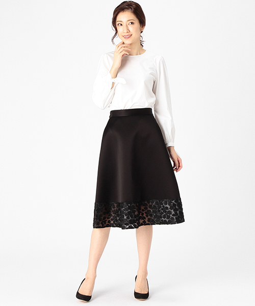 EFFE BEAMS（エッフェビームス）の「EFFE BEAMS / カフリボン ノーカラーブラウス（シャツ/ブラウス・レディース・ホワイト/ベージュ・36/38）」の6枚目の写真