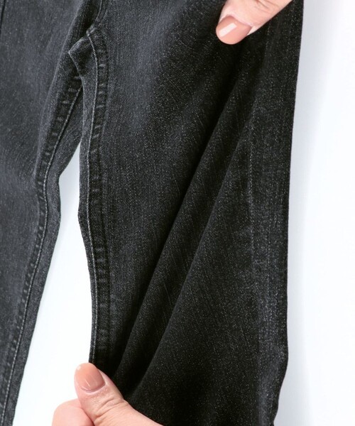 BRANSHES（ブランシェス）の「【フィットストレート】プレミアムストレッチデニムパンツ（デニムパンツ・キッズ・ネイビー/サックスブルー/ブルー/ブラック・150/120/160/90/140/110/100/130）」の20枚目の写真