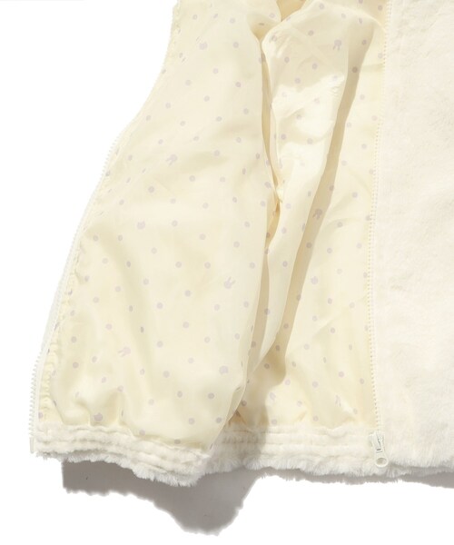 SHOO・LA・RUE(シューラルー)の「◆【110-140cm】フェイクファー耳つきパーカ(ブルゾン・キッズ・チャコールグレー/アイボリー・11/12/13/14)」の10枚目の写真