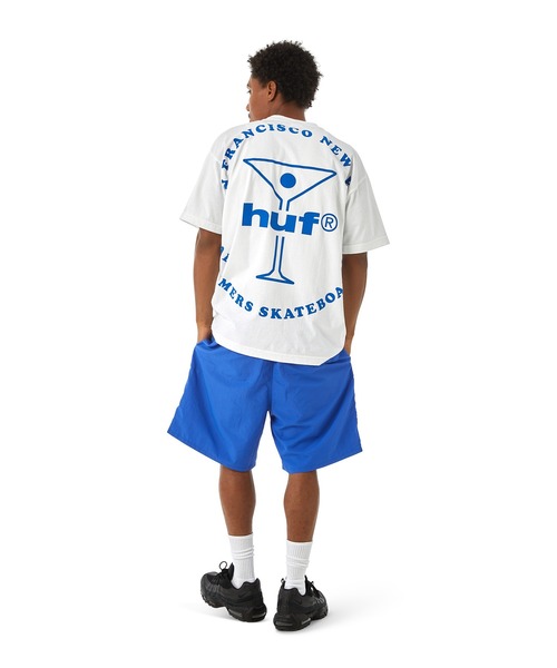 HUF(ハフ)の「HUF X ALLTIMERS SHARK ATTACK TEE / HUF Tシャツ コラボ(Tシャツ/カットソー・メンズ・ホワイト・MEDIUM/SMALL/LARGE/XX-LARGE/X-LARGE)」の3枚目の写真