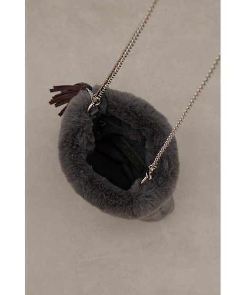 AZUL by moussy(アズールバイマウジー)の「タッセルエコファーポシェット(ショルダーバッグ・レディース・アイボリー/ブラウン系その他/グレー・FREE)」の16枚目の写真
