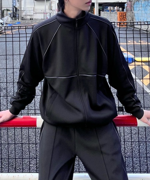 Figments(フィグメンツ)の「パイピングジャージジャケット(ジャージ・レディース・グレー/ブラック・LARGE/MEDIUM)」の1枚目の写真