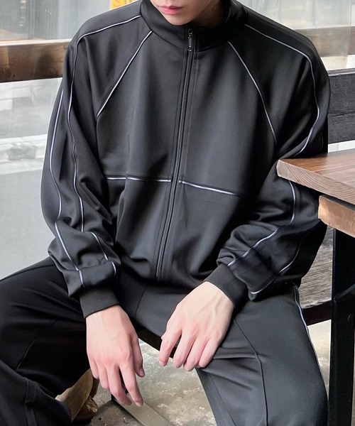 Figments(フィグメンツ)の「パイピングジャージジャケット(ジャージ・レディース・グレー/ブラック・LARGE/MEDIUM)」の5枚目の写真