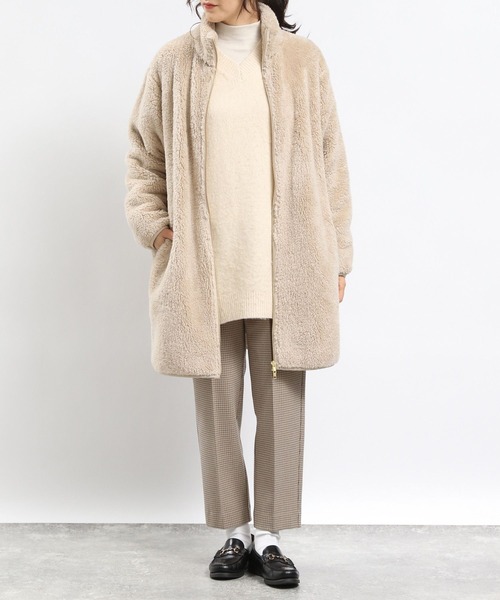 GLOBAL WORK Smile Seed Store(グローバルワーク スマイルシードストア)の「ファーボアコート/968944(その他アウター・レディース・ブラック/チャコール/ベージュ・X-LARGE/LARGE/MEDIUM/SMALL)」の4枚目の写真