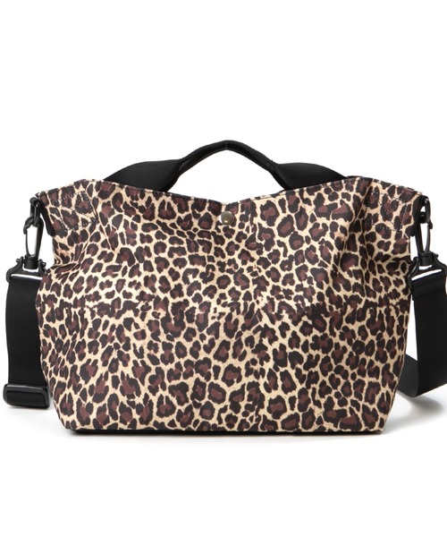 Drifter（ドリフター）の「CARRY ALL BAG／キャリーオールバッグ（ショルダーバッグ・レディース・ホワイト×ブラック/ブラック×ブラック/スカイブルー系/レオパード/ブラック系その他/ゼブラ/ブラウン/グリーン系カモフラージュ/ドット・FREE）」の22枚目の写真