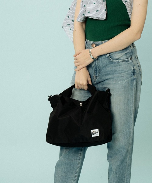 Drifter（ドリフター）の「CARRY ALL BAG／キャリーオールバッグ（ショルダーバッグ・レディース・ホワイト×ブラック/ブラック×ブラック/スカイブルー系/レオパード/ブラック系その他/ゼブラ/ブラウン/グリーン系カモフラージュ/ドット・FREE）」の20枚目の写真