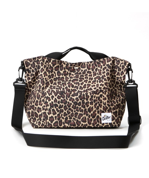 Drifter（ドリフター）の「CARRY ALL BAG／キャリーオールバッグ（ショルダーバッグ・レディース・ホワイト×ブラック/ブラック×ブラック/スカイブルー系/レオパード/ブラック系その他/ゼブラ/ブラウン/グリーン系カモフラージュ/ドット・FREE）」の14枚目の写真