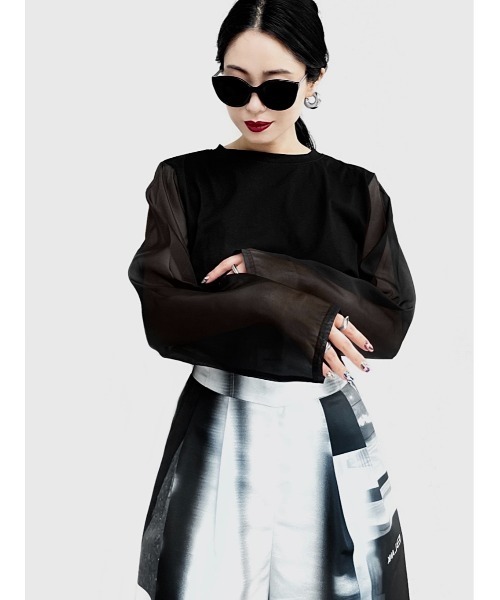 LVEU.(ラブユ.)の「【LVEU.】コットンドッキングシアートップス / トップス カットソー シフォン シアー シースルー 長袖 ブラック ホワイト(Tシャツ/カットソー・レディース・ホワイト/ブラック・FREE)」の9枚目の写真