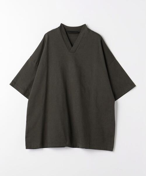 FOG ESSENTIALS（エフオージーエッセンシャルズ）の「＜FEAR OF GOD ESSENTIALS＞ Vネック Tシャツ 1（Tシャツ/カットソー・メンズ・ダークグレー/イエロー/ケリー/ブラック・XS/S/M/L）」の19枚目の写真