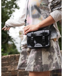 Dr. Martensドクターマーチン パテント 7 インチ サッチェル バッグ Dr. Martens（ドクターマーチン）の「Dr. Martens/ドクターマーチン