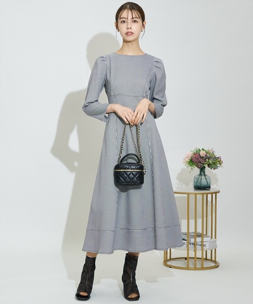 SWINGLE（スウィングル）の「配色ステッチプリンセスラインワンピース（ワンピース・レディース・ブラック/ブラック系その他5/ブルー・FREE）」の3枚目の写真